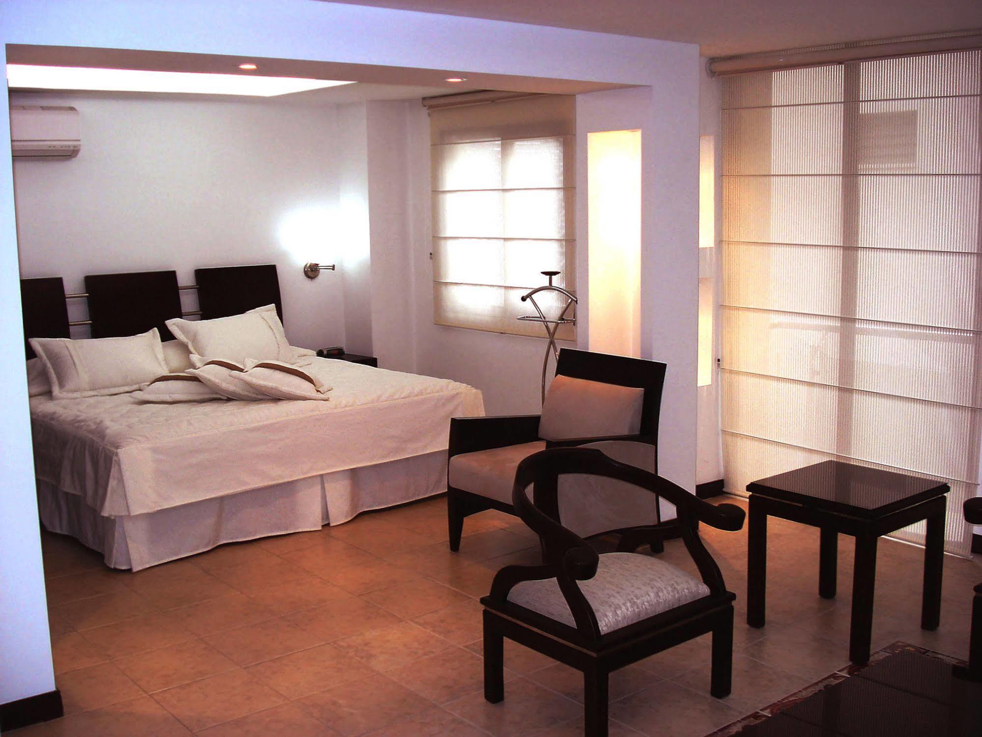 Hotel Plaza Las Americas קאלי מראה חיצוני תמונה